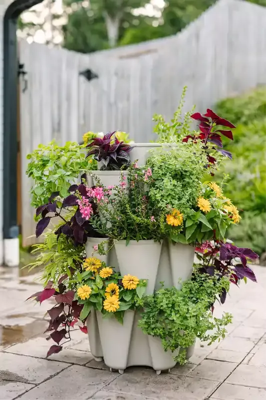 3 Tier GreenStalk Garden Original Vertical Planter – Basic Texture