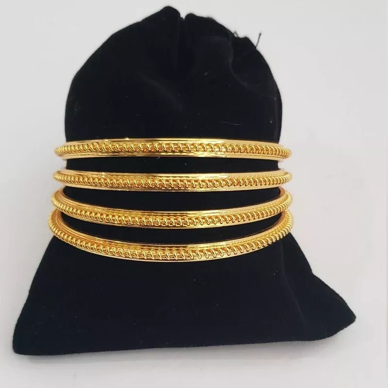 4-bangles-set-20-233 4 Bangles Set 20.233