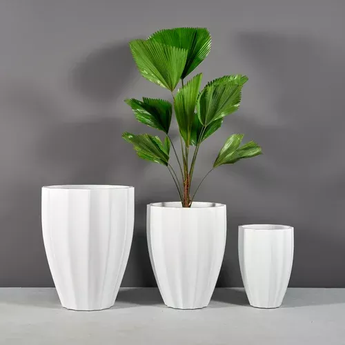 Alicante Ribbed Round Planter