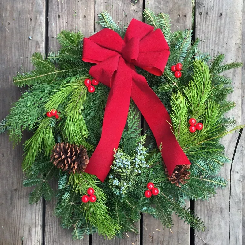 “The Classic” Wreath