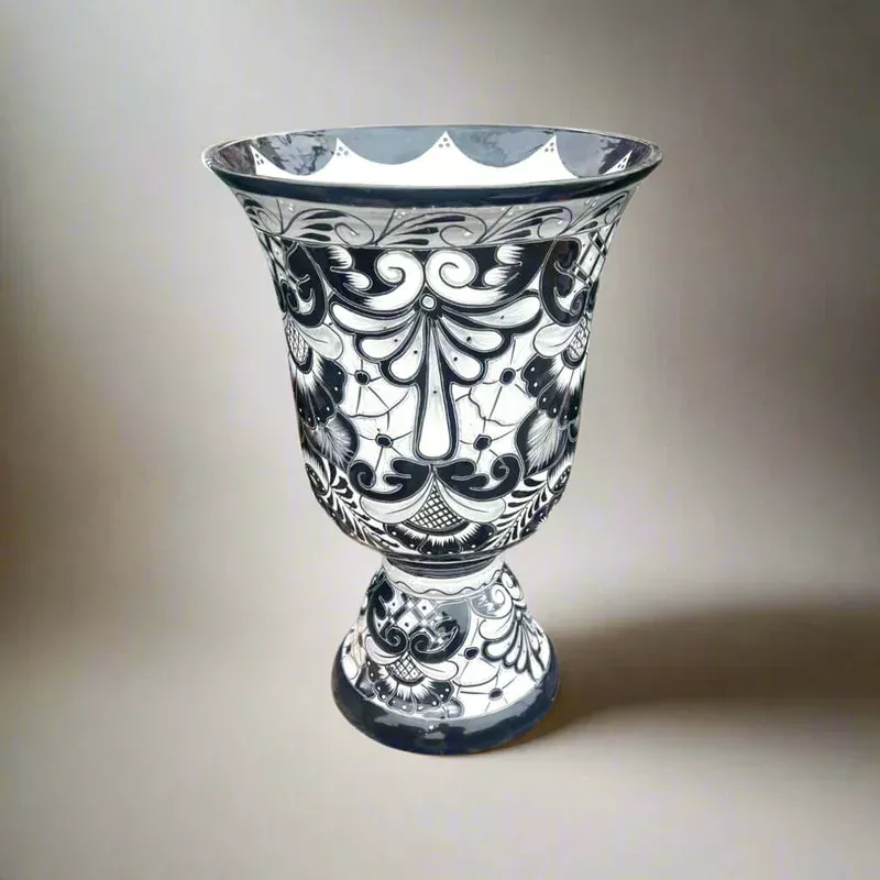 XL Black Talavera Planter